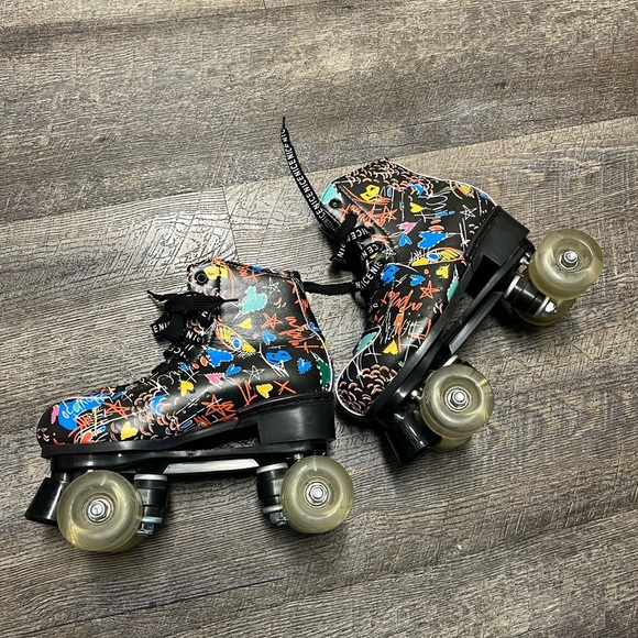Other - Colorful Graphic Roller Skates